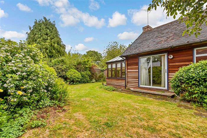 2 Bedroom Detached Bungalow For Sale In Forge Hill, Bethersden, Kent, TN26
