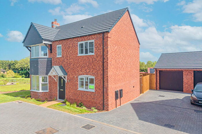 4 Bedroom Detached House For Sale In Willow Grove, Pickford Green Lane, Allesley, CV5