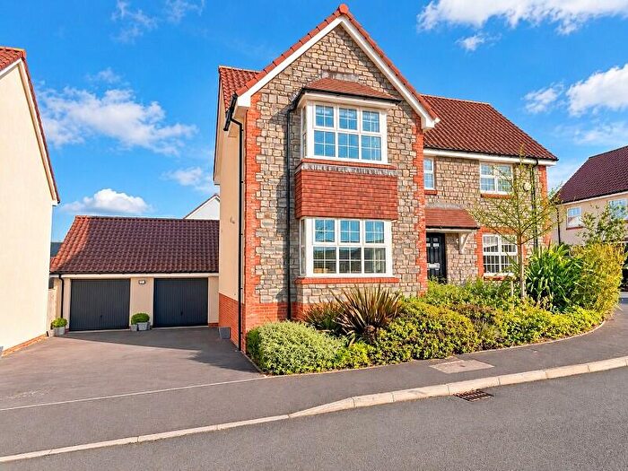 4 Bedroom Detached House For Sale In Dabinett Drive, Sandford, Winscombe., BS25