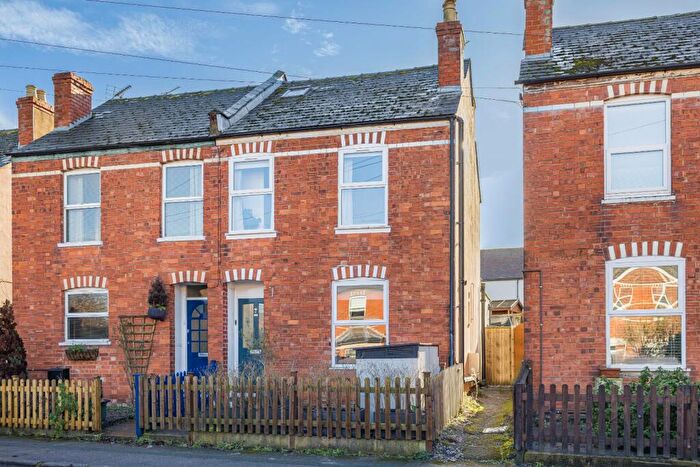 3 Bedroom Semi Detached House To Rent In Naunton Lane, Cheltenham, Gloucestershire, GL53