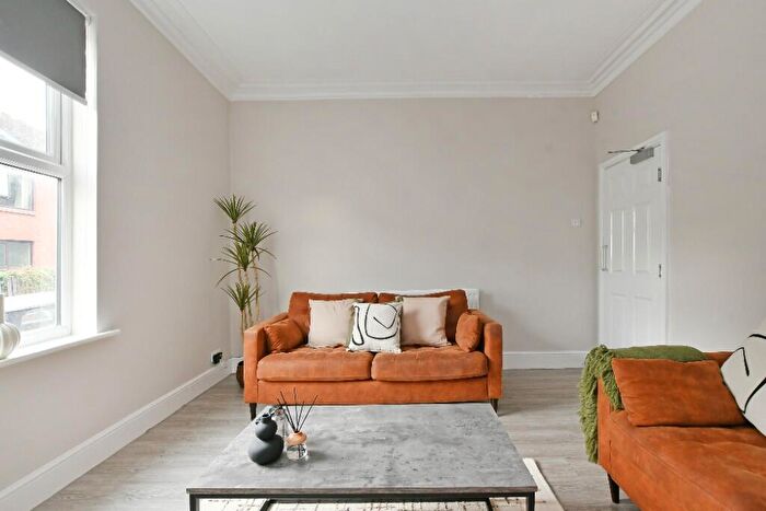 4 Bedroom Terraced House To Rent In Upper Hanover Street, Sheffield, S3