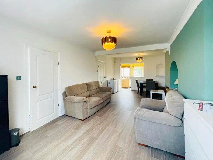 3 Bedroom House To Rent In Coombes Lane, Longbridge, Birmingham, B31
