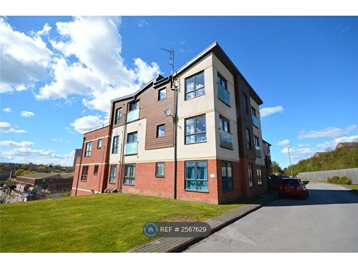 2 Bedroom Flat To Rent In Tudor Way, Beeston, Leeds, LS11