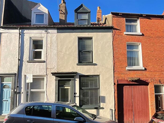 3 Bedroom Terraced House To Rent In St. Sepulchre Street, Scarborough, YO11