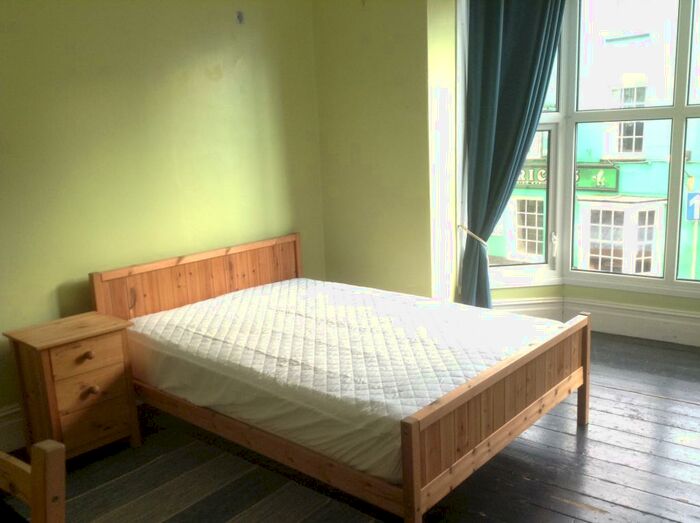 6 Bedroom Terraced House To Rent In Holyhead Road, Bangor, Gwynedd, LL57