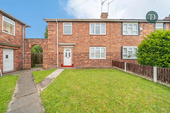 3 Bedroom Semi Detached House For Sale In Newnham Drive, Ellesmere Port, CH65