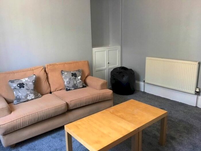 1 Bedroom Flat To Rent In Esslemont Avenue, Aberdeen, AB25