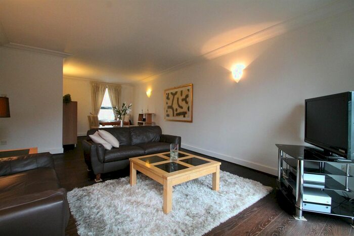 2 Bedroom Flat To Rent In Ebury Bridge Road, London, SW1W