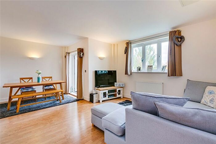 1 Bedroom Flat To Rent In London, Tooting, SW17