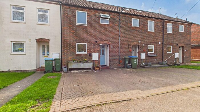 3 Bedroom Terraced House For Sale In Belgrave Road, Aylesbury, Buckinghamshire, HP19
