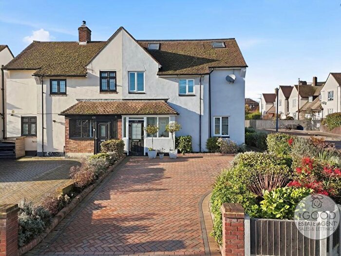 5 Bedroom Semi Detached House For Sale In Valley Hill, Loughton, IG10