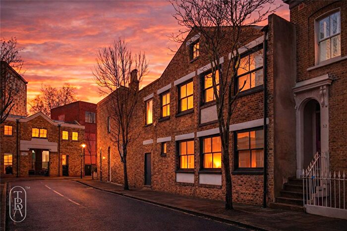 4 Bedroom Terraced House For Sale In Kenilworth Road, London, E3