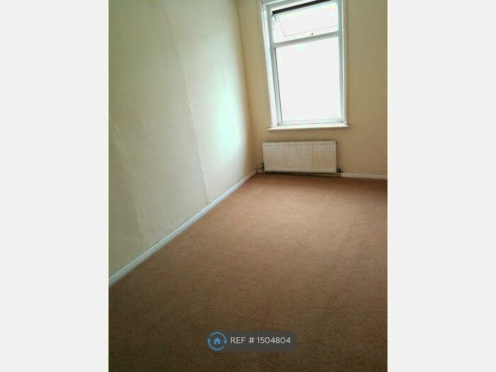 3 Bedroom Flat To Rent In Rawlinson Street, Barrow-In-Furness, LA14