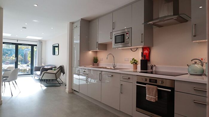 2 Bedroom Terraced House To Rent In Rogers Street, Summertown, Oxford, OX2