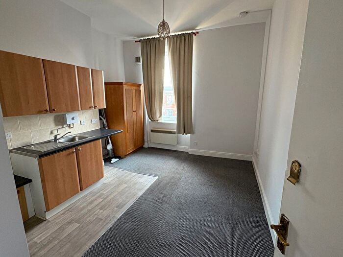 Studio To Rent In West End Lane, West Hampstead, NW6