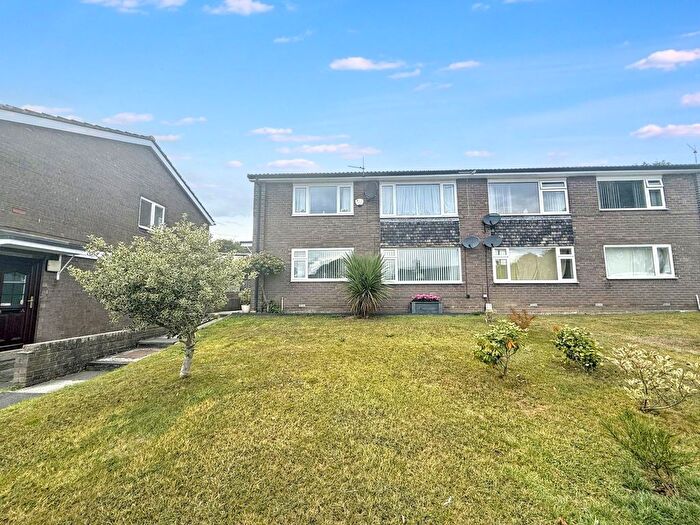 2 Bedroom Flat For Sale In Calvus Drive, Heddon-On-The-Wall, Newcastle Upon Tyne, NE15