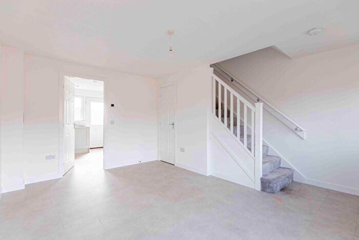 2 Bedroom Terraced House To Rent In Brocken Brigg Road, Edinburgh, EH17