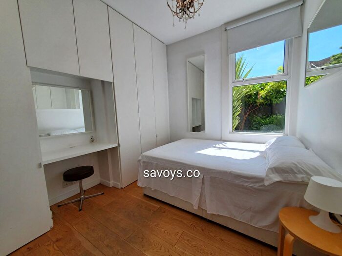 3 Bedroom Flat To Rent In Riffel Road, Willeseden Green, NW2