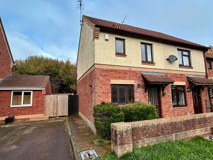 2 Bedroom Semi-Detached House For Sale In Hawthorn Crescent, Yatton, BS49
