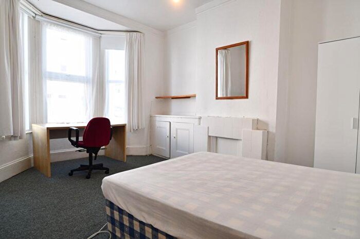 5 Bedroom Terraced House To Rent In Roundhill Crescent, Brighton, BN2