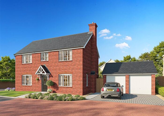 4 Bedroom Detached House For Sale In Old Dairy Way, Netherend, Lydney, GL15