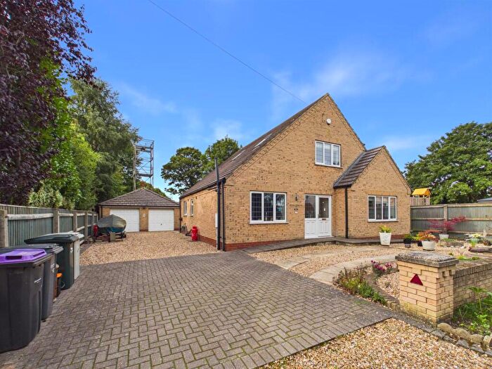4 Bedroom Detached House For Sale In Churchill Road, North Somercotes, Louth, LN11