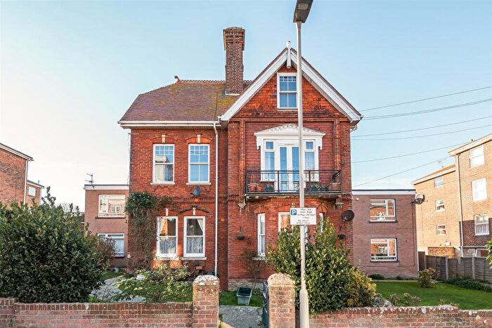 1 Bedroom House For Sale In Cranborne, Ilminster Road, Swanage, BH19