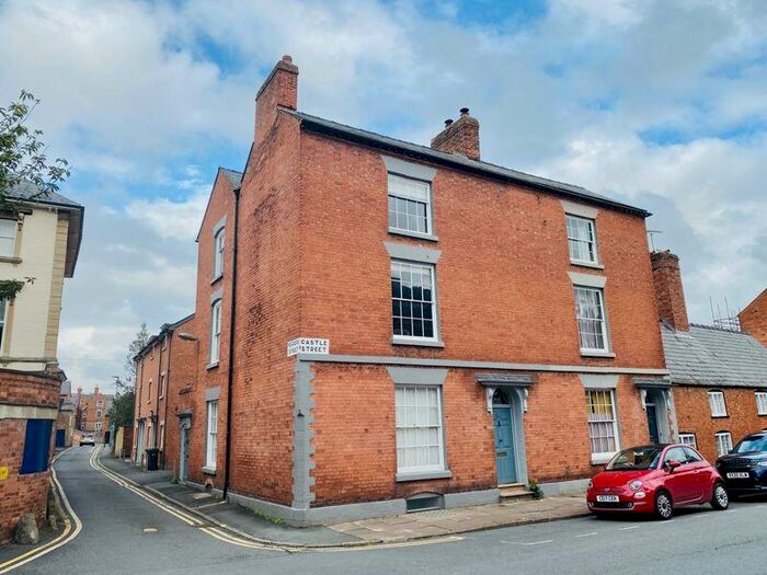 2 Bedroom Apartment To Rent In Castle Street, Hereford, HR1
