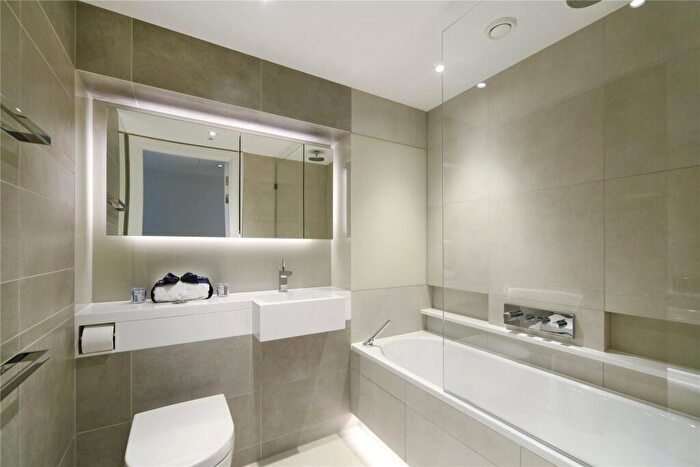 2 Bedroom Apartment To Rent In Riverlight Quay London, SW11