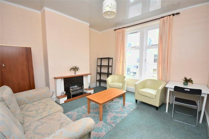 1 Bedroom Flat To Rent In Hartington Road, West End, City Centre, Aberdeen, AB10