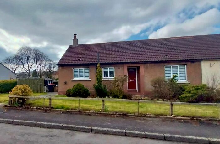 3 Bedroom Bungalow For Sale In Craignee Drive, Moniaive, DG3