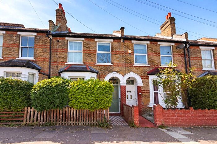 1 Bedroom Flat For Sale In Littlewood, London, SE13