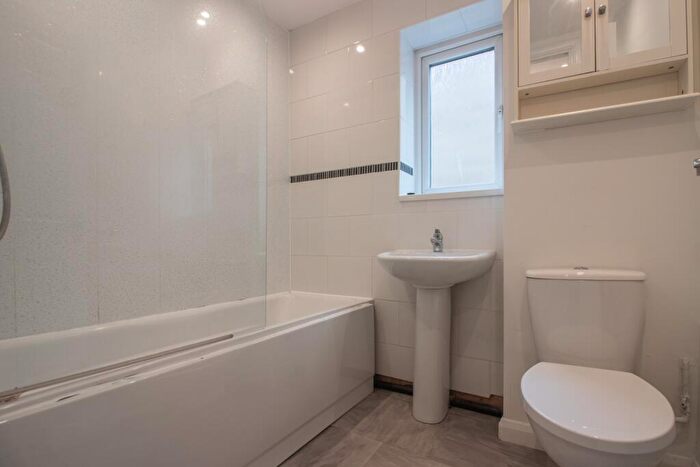 2 Bedroom End Of Terrace House To Rent In Pym Leys, Long Eaton, Nottingham, Nottinghamshire, NG10