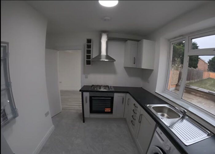 3 Bedroom Property To Rent In Millfield Close, St. Pauls Cray, Orpington, BR5