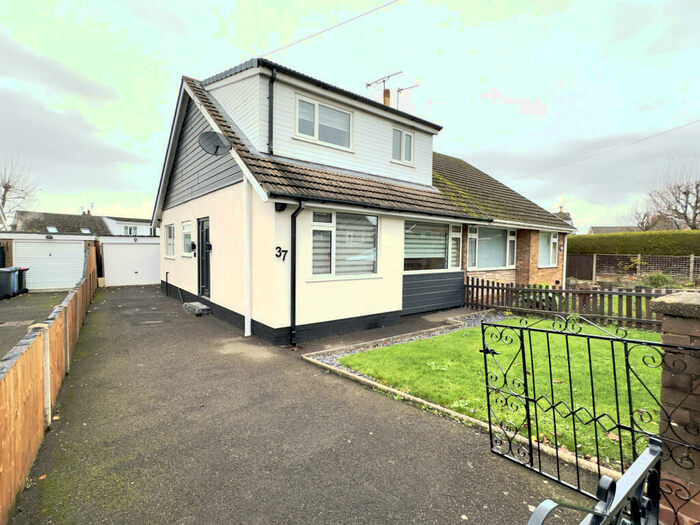 3 Bedroom Semi-Detached House To Rent In Wentworth Drive, Thornton-Cleveleys, Lancashire, FY7
