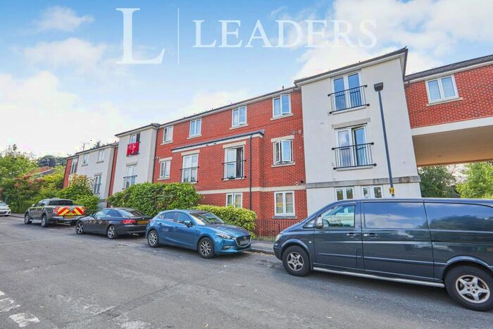 2 Bedroom Flat To Rent In Bishops Green, Derby, DE22