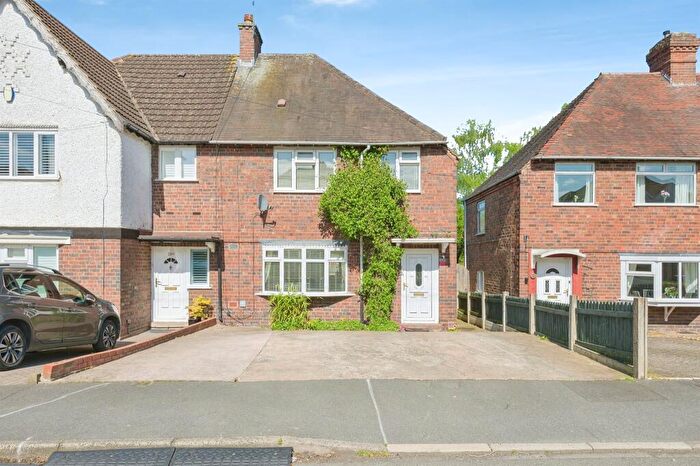 3 Bedroom Semi-Detached House For Sale In Coles Lane, Sutton Coldfield, B72