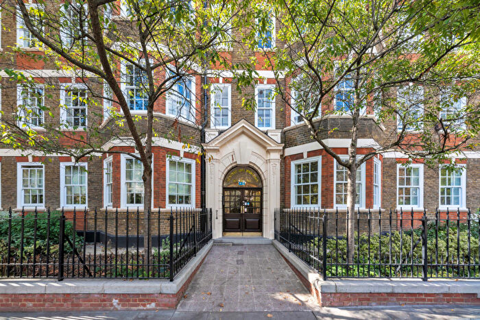 3 Bedroom Apartment For Sale In Hanover Gate Mansions, Park Road, London, NW1