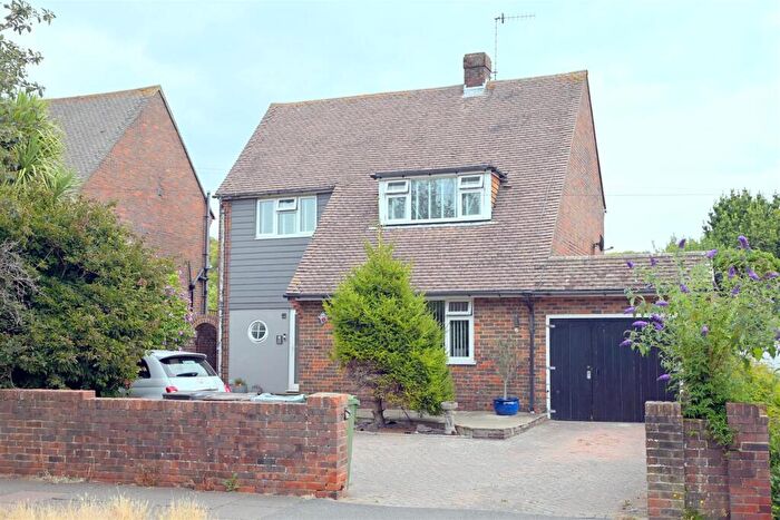 4 Bedroom Detached House For Sale In Macmillan Drive, Old Town, Eastbourne, BN21
