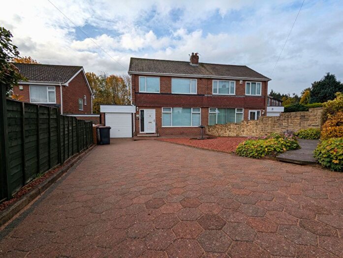 3 Bedroom Semi Detached House For Sale In Lyndhurst Avenue, Chester Le Street, DH3