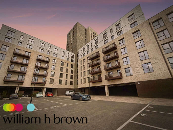 2 Bedroom Flat To Rent In Burnt Mill, Harlow, CM20