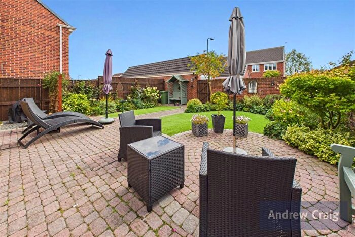 3 Bedroom Detached House For Sale In Woodside Drive, Boldon Colliery, NE35