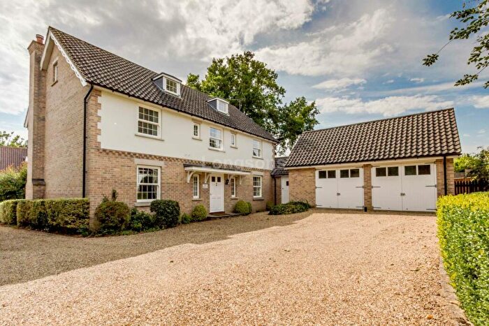 5 Bedroom Detached House To Rent In Thedwastre Road, Thurston, IP31