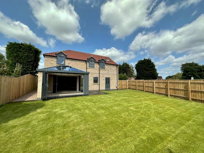 4 Bedroom Detached House For Sale In Plot, Weatherhill Close, North Newbald, YO43