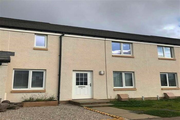 3 Bedroom End Of Terrace House To Rent In Arthurs Way, EH41