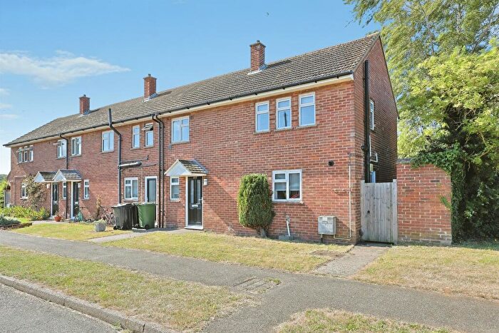 3 Bedroom End Of Terrace House For Sale In Beech Avenue, Upper Marham, PE33