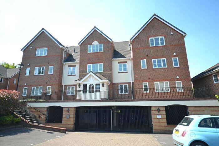 2 Bedroom Apartment To Rent In Tamesis Place, Patrick Road, Reading, RG4