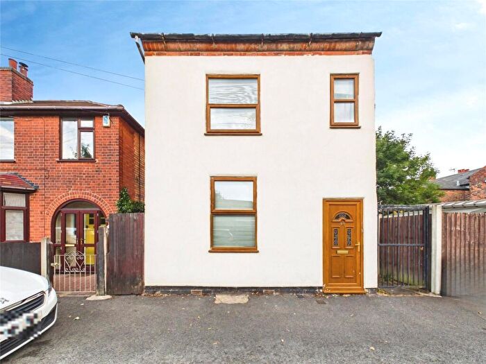 4 Bedroom Detached House For Sale In Querneby Road, Nottingham, Nottinghamshire, NG3