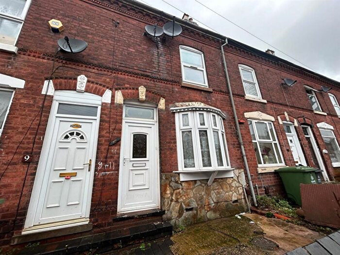 3 Bedroom Terraced House To Rent In Scarborough Road, Pleckwalsall, WS2