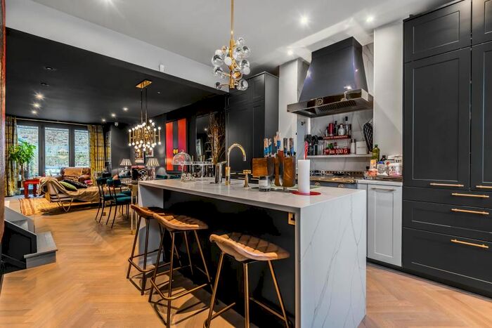 2 Bedroom Cottage To Rent In Princes Road, Richmond, TW10